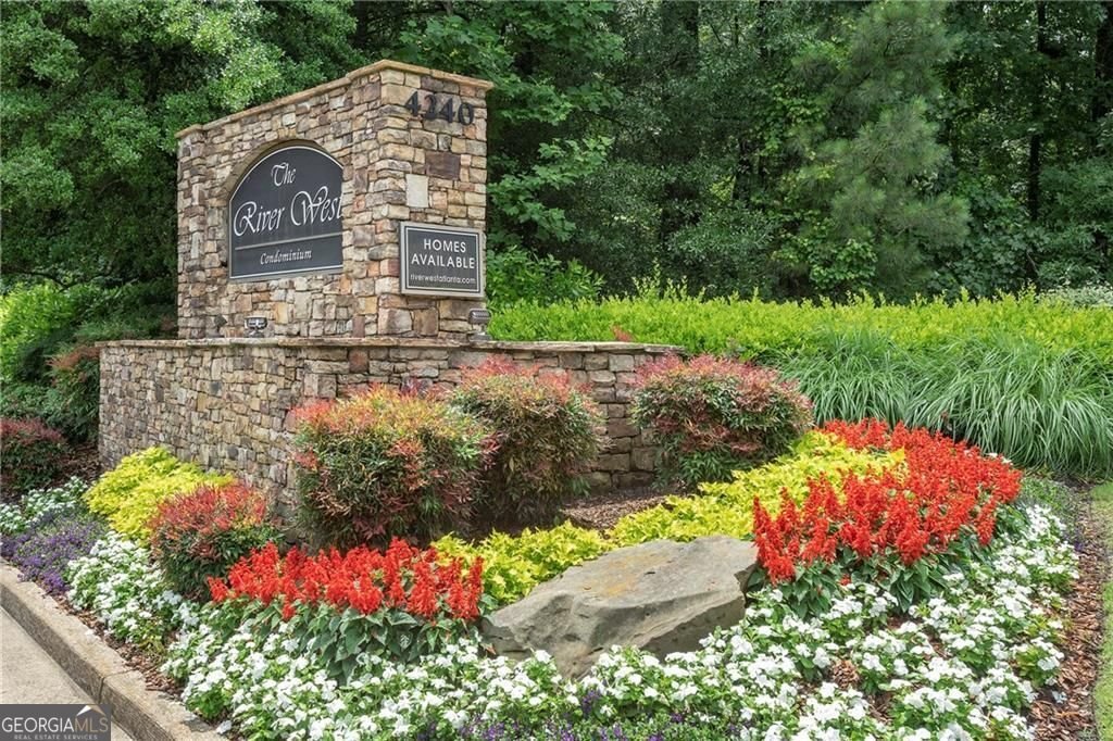 4248 River Green Drive Atlanta - 27