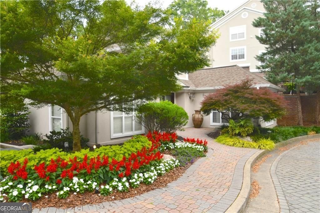 4248 River Green Drive Atlanta - 4