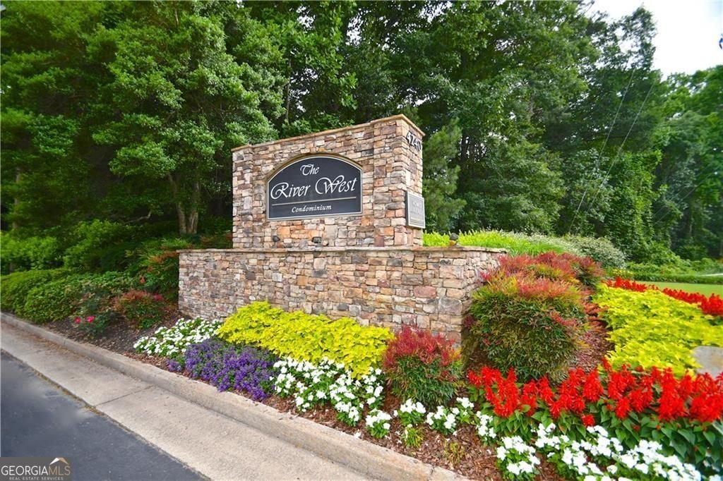 4248 River Green Drive Atlanta - 8