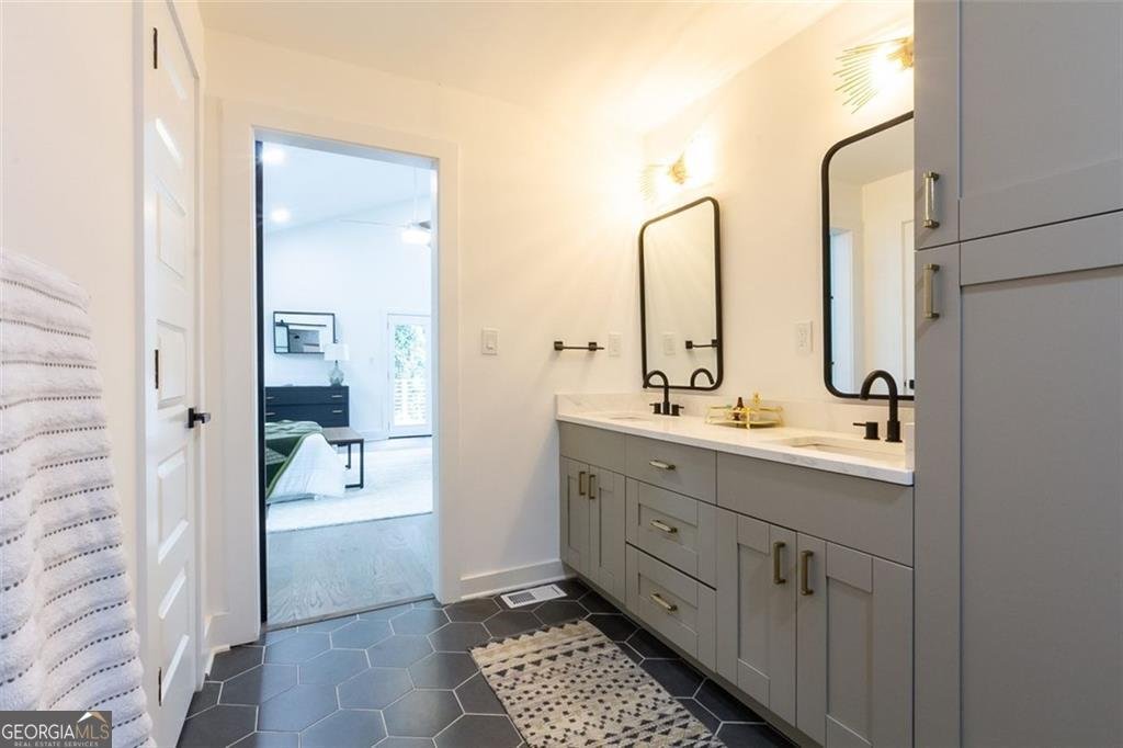 2749 Memorial Drive Atlanta - 25