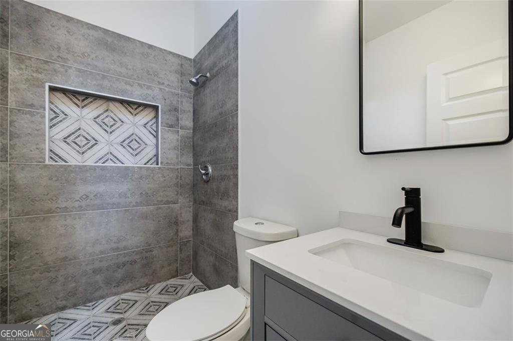 2749 Memorial Drive Atlanta - 33
