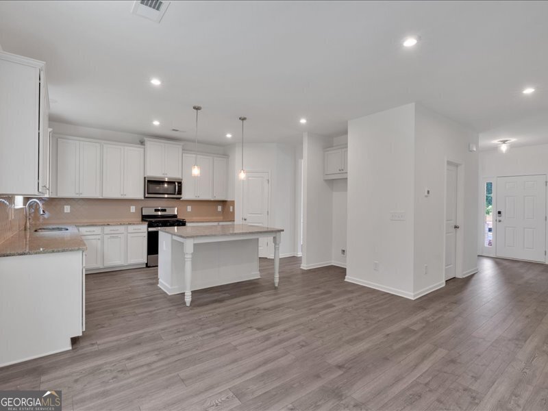 364 Waterbluff Drive Mableton - 6