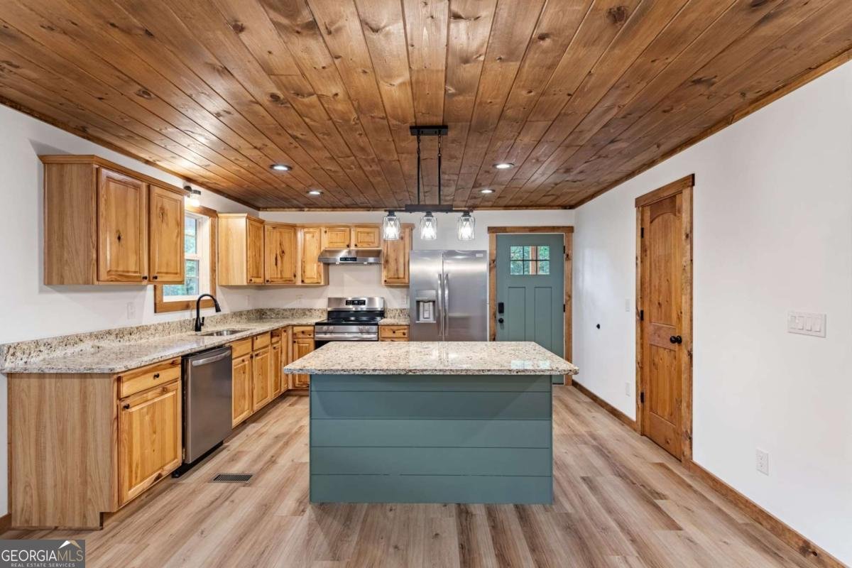 4097 Mobile Road Mccaysville - 2