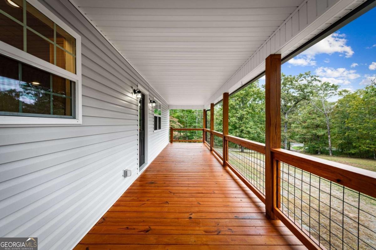 4097 Mobile Road Mccaysville - 24