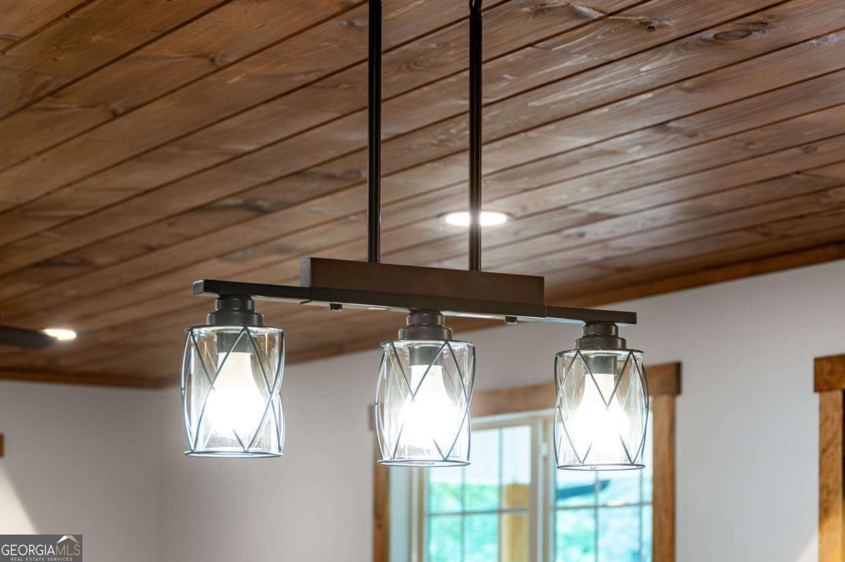 4097 Mobile Road Mccaysville - 36