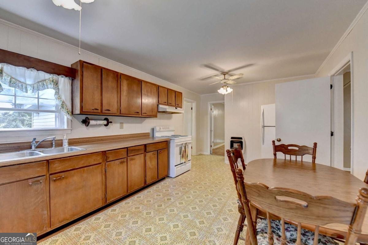 37 Spring Street Gainesville - 29