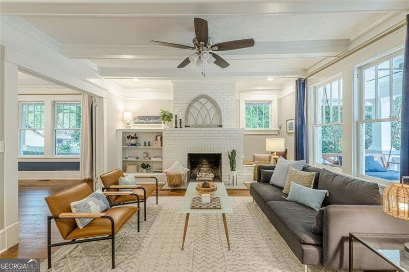 862 Hartford Place Atlanta - 1