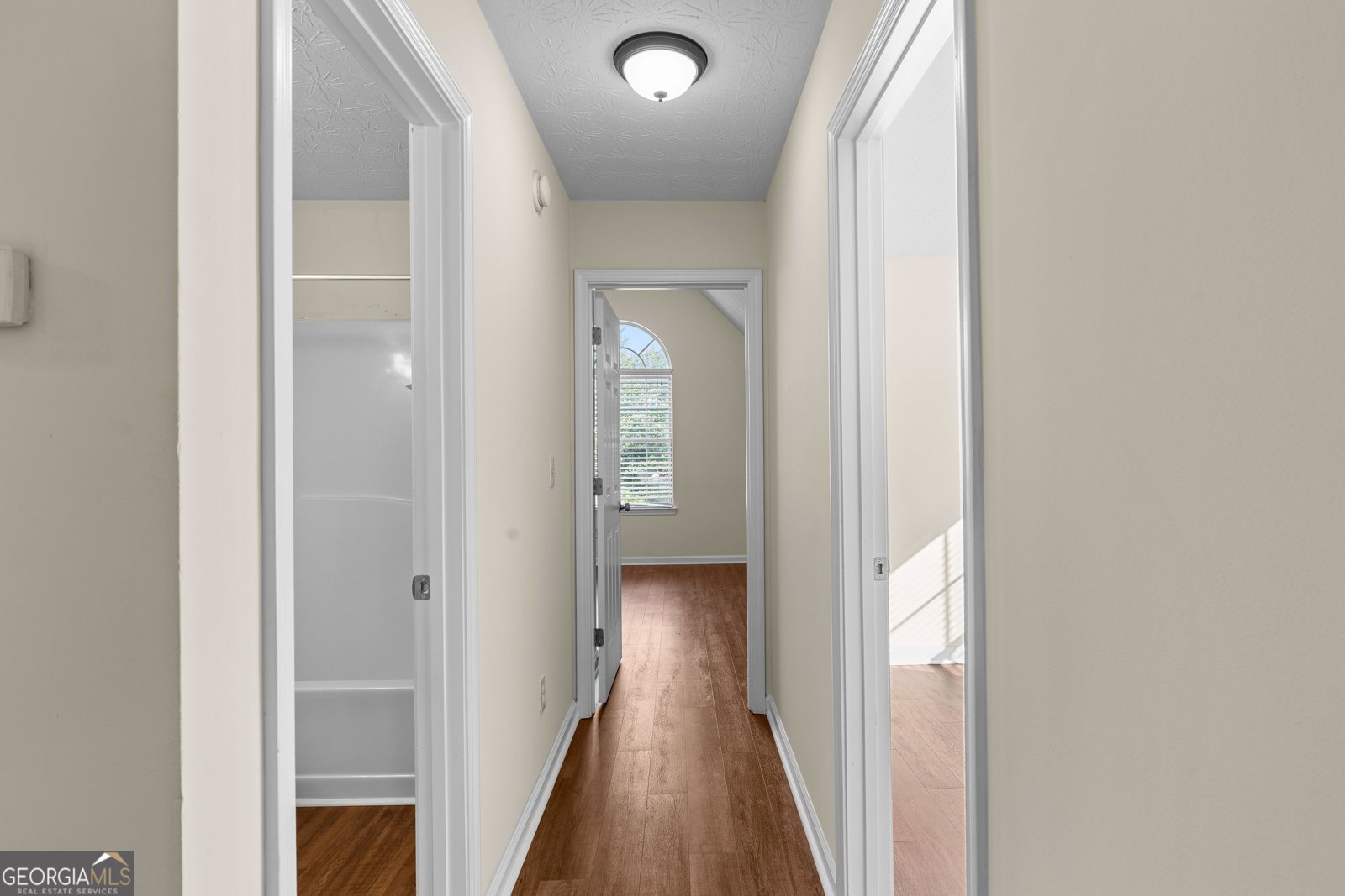 2734 South Hills Riverdale - 30