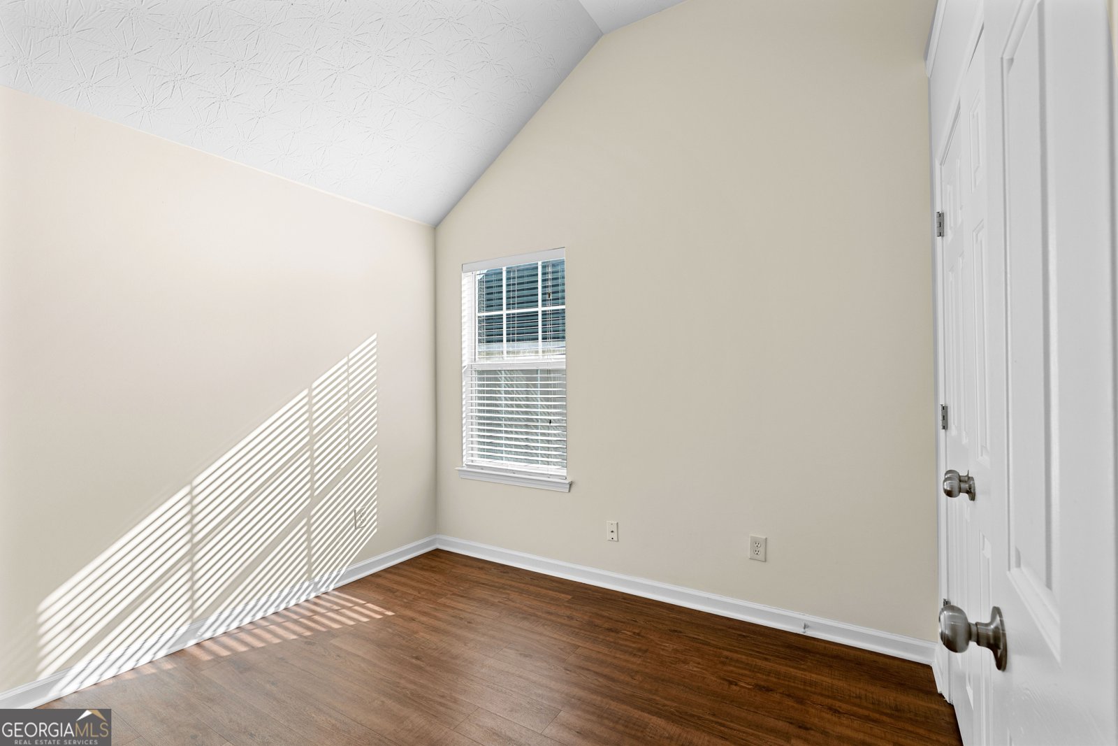 2734 South Hills Riverdale - 31