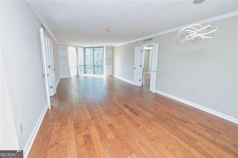 2870 PHARR Court Atlanta - 1