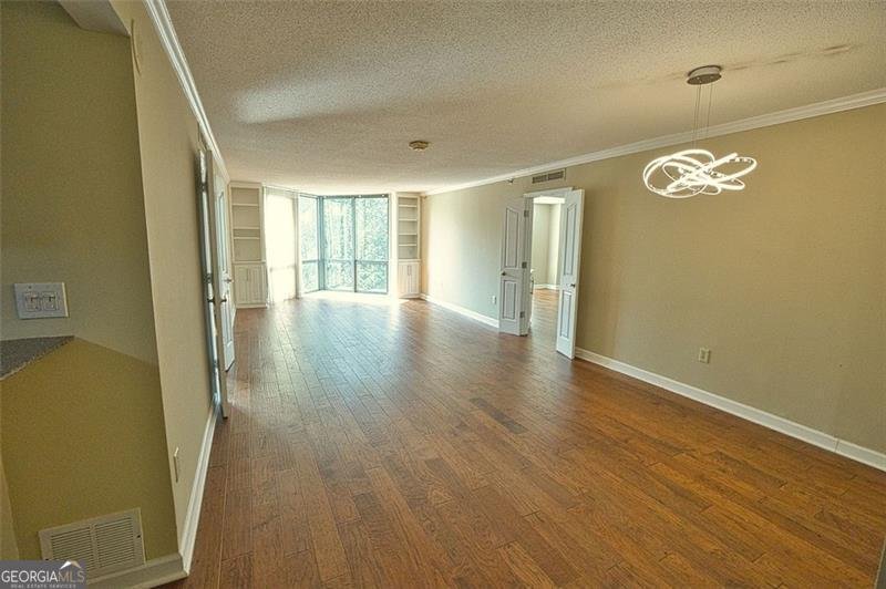 2870 PHARR Court Atlanta - 3