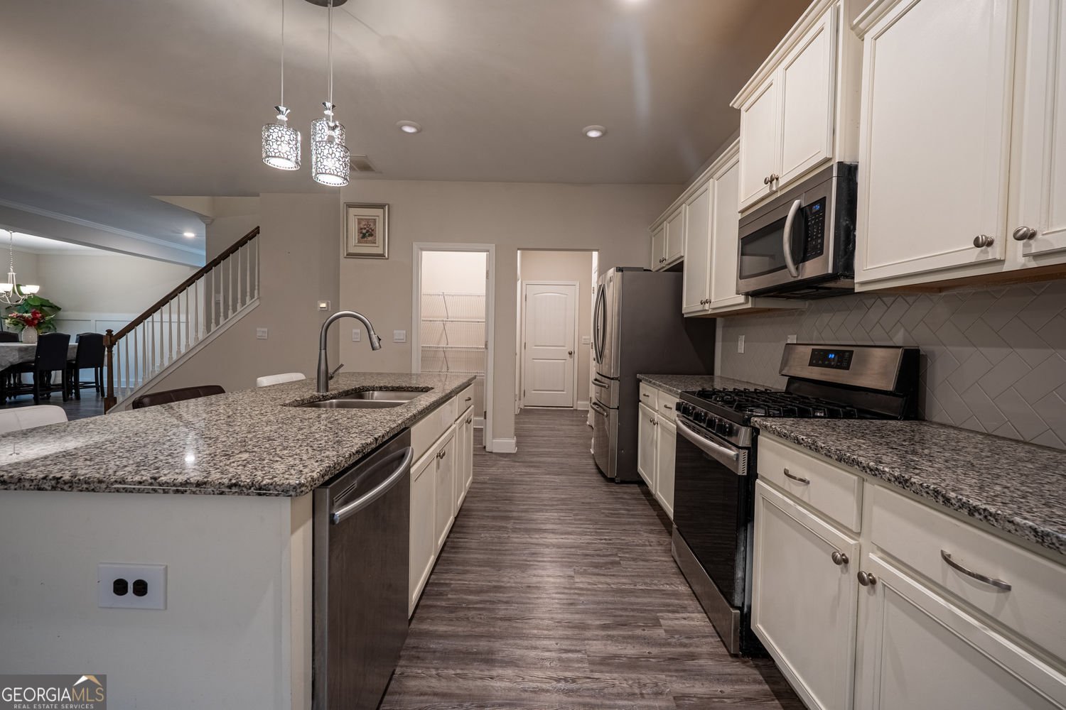 47 Woodford Reserve Pass Dallas - 11