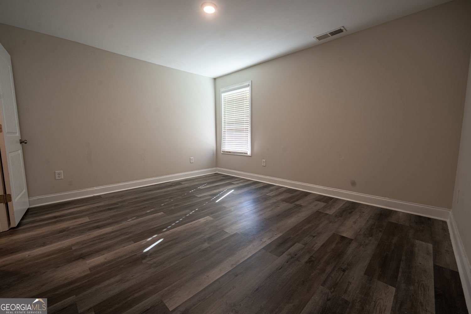 47 Woodford Reserve Pass Dallas - 38