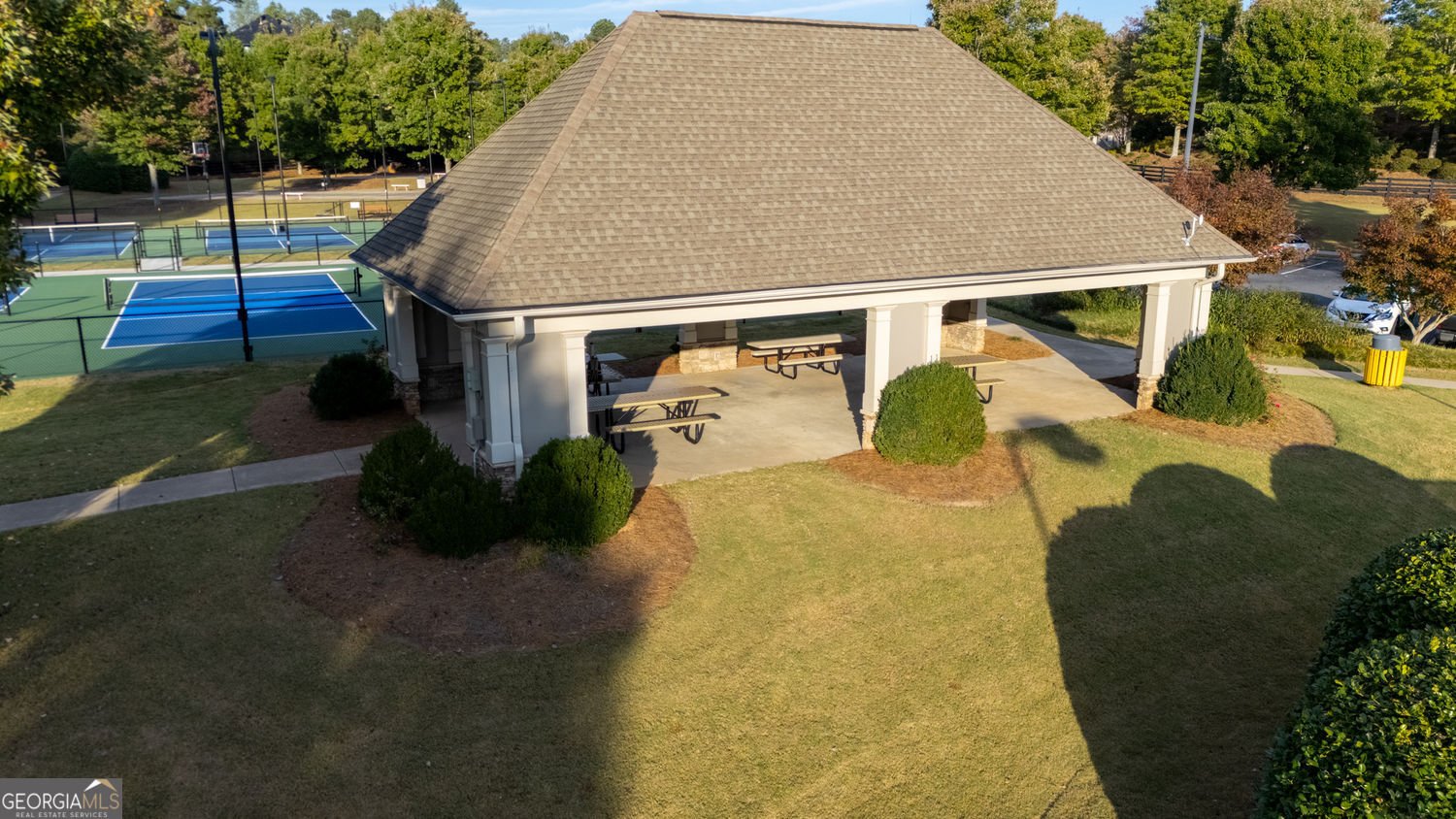 47 Woodford Reserve Pass Dallas - 96