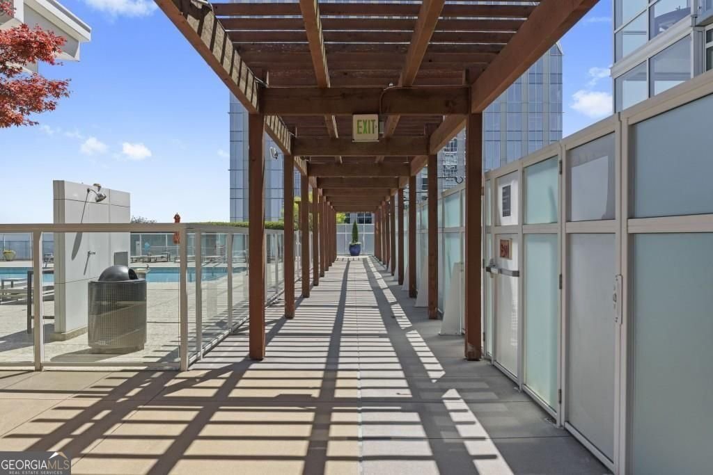 3325 Piedmont Road Atlanta - 26