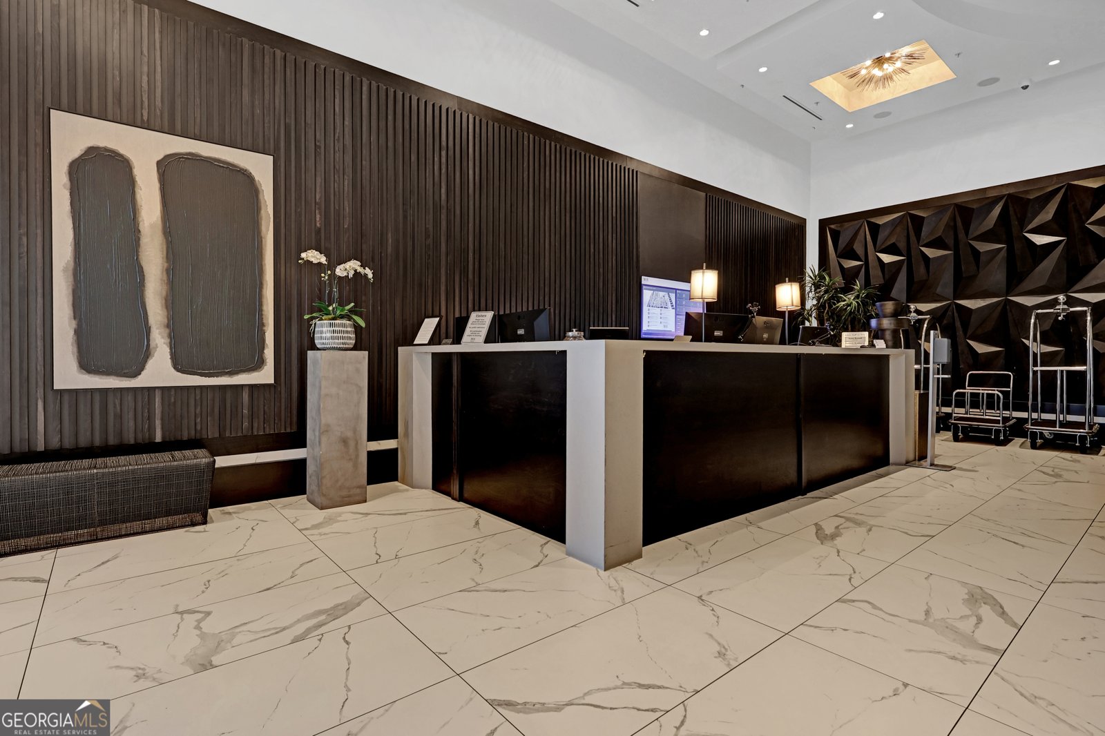 400 Peachtree Street Atlanta - 1