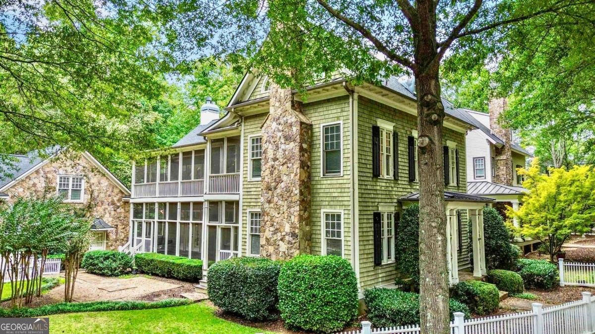 1421 Hedgewood Lane Kennesaw - 1