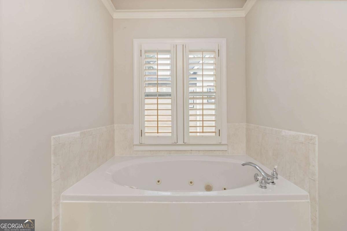 1421 Hedgewood Lane Kennesaw - 30