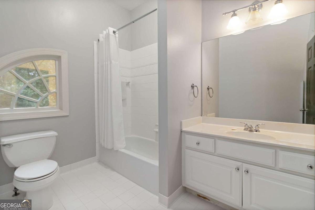 1421 Hedgewood Lane Kennesaw - 45