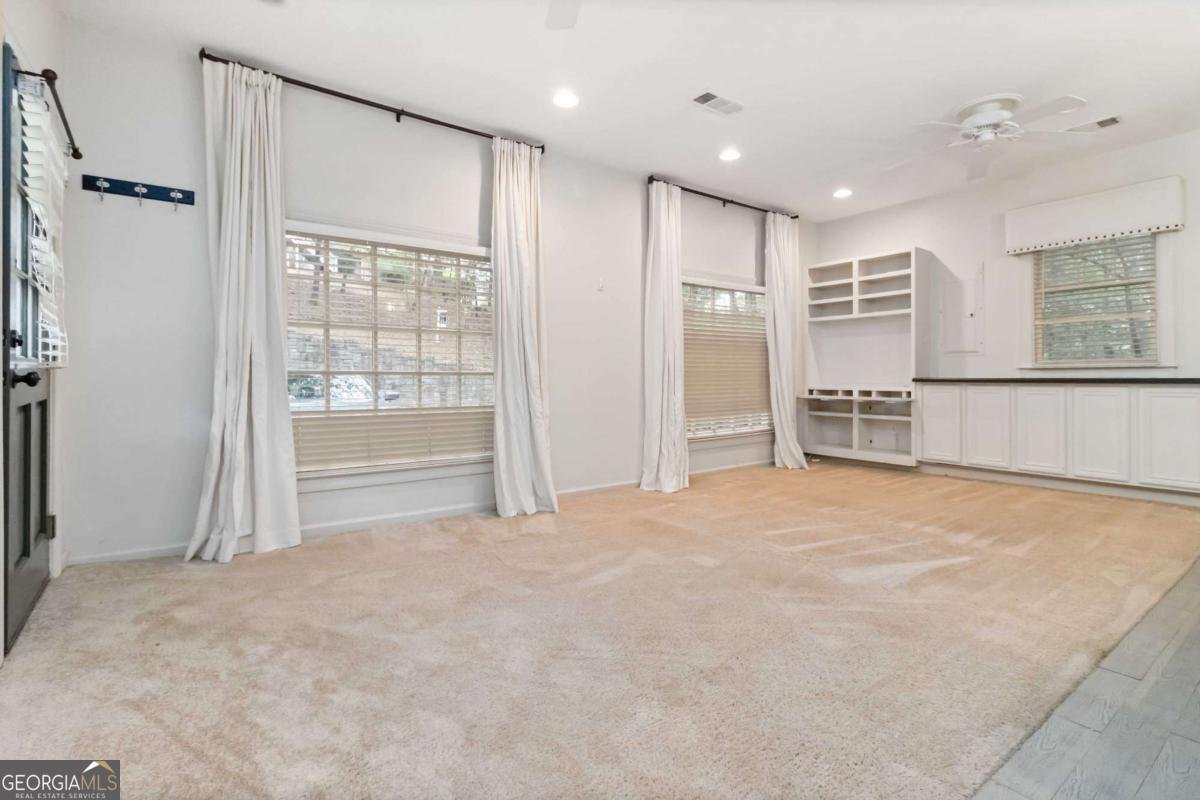 1421 Hedgewood Lane Kennesaw - 57