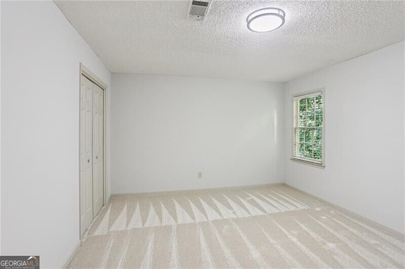 591 Oakledge Drive Marietta - 17