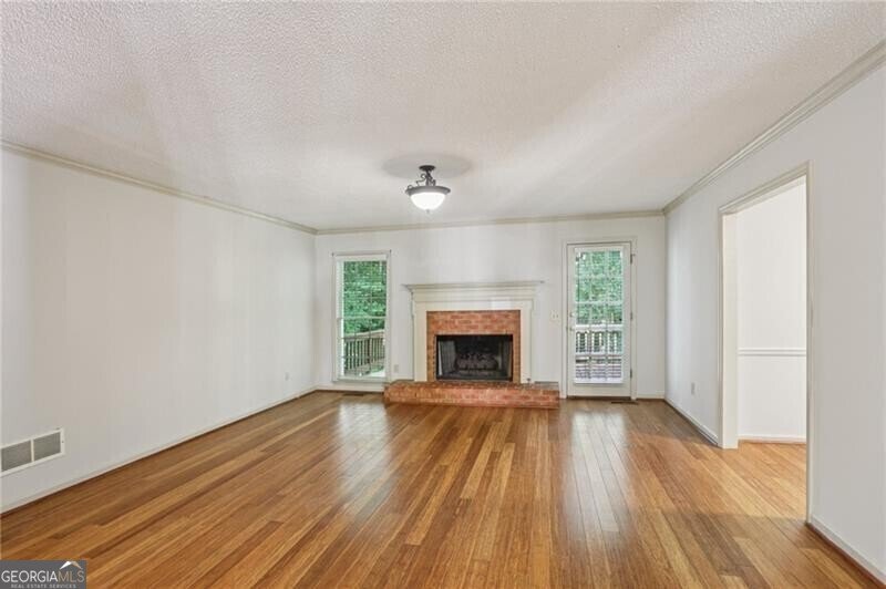 591 Oakledge Drive Marietta - 4