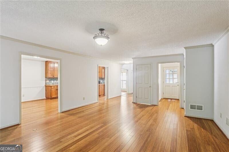 591 Oakledge Drive Marietta - 6