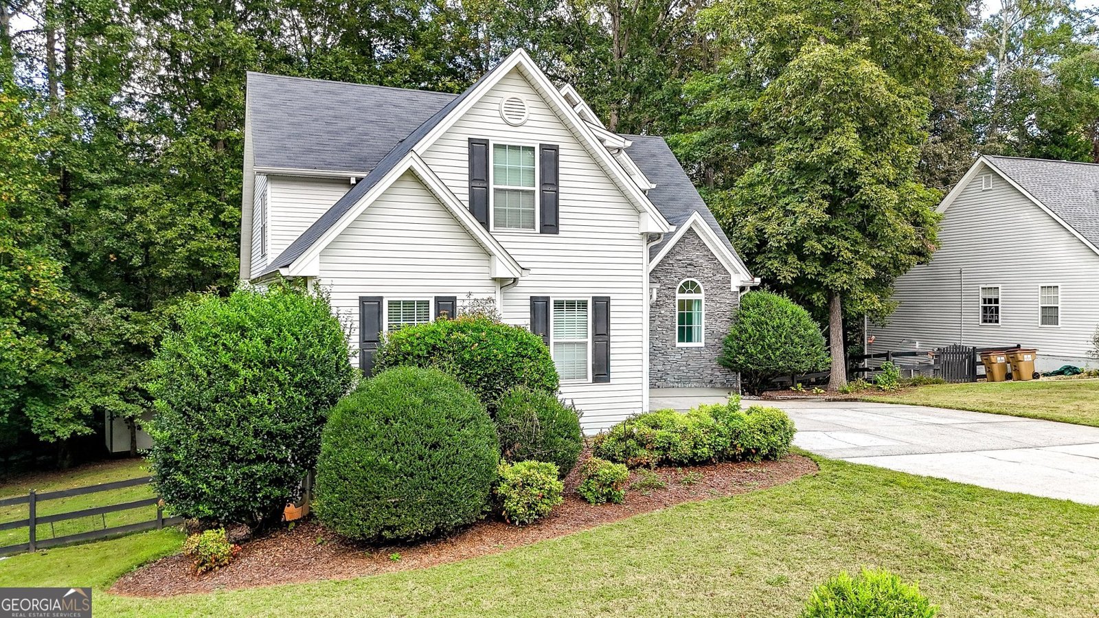 6985 Shane Lane Cumming - 1