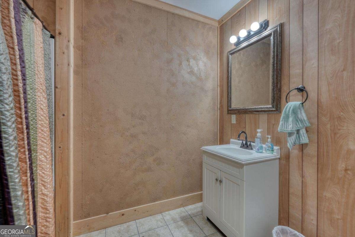 5702 Valley View Drive Hiawassee - 40