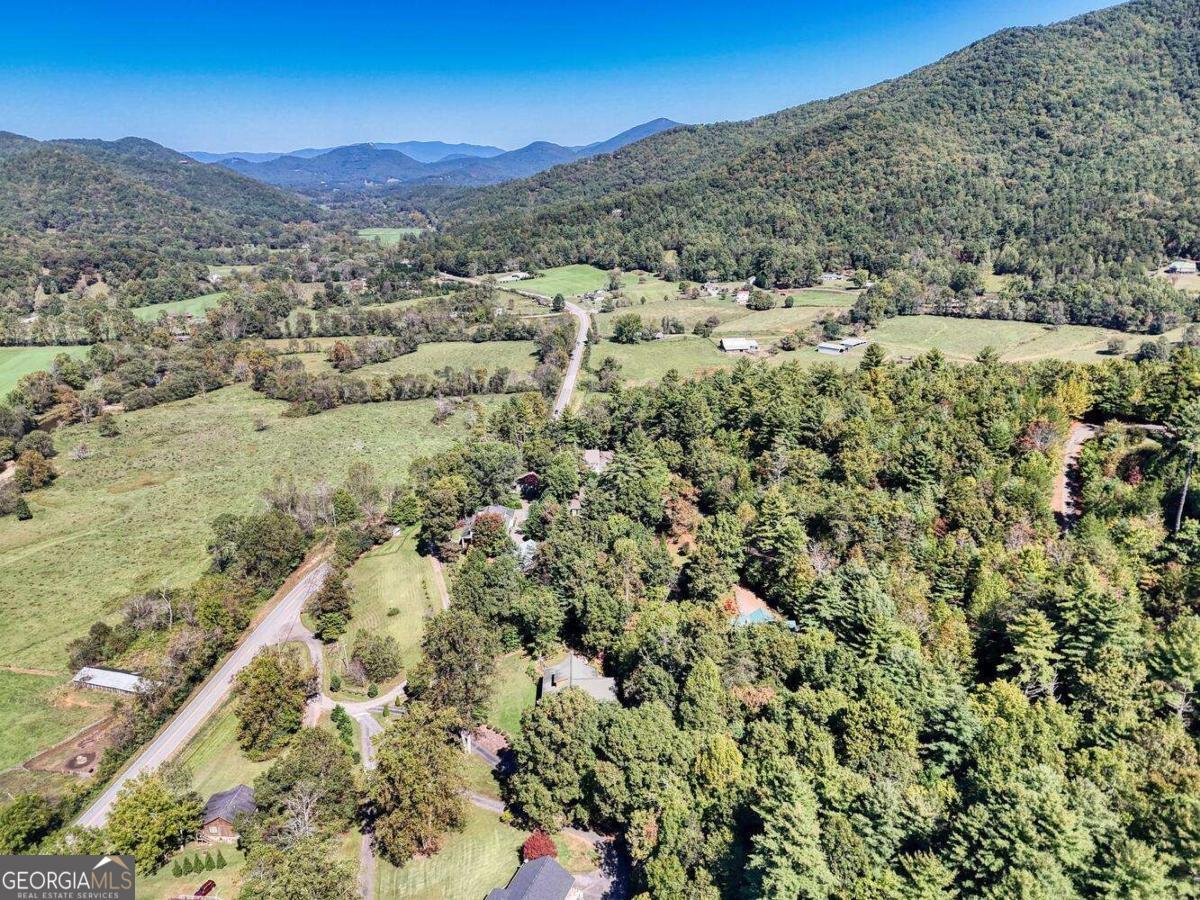 5702 Valley View Drive Hiawassee - 48