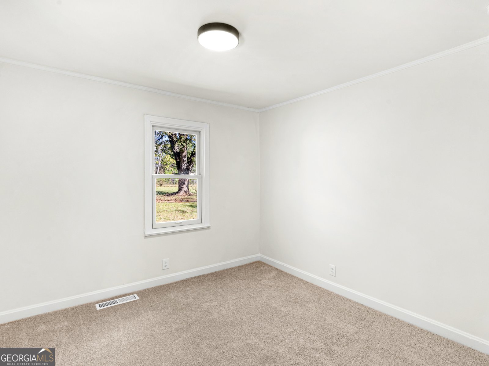911 Clayton Avenue Griffin - 32
