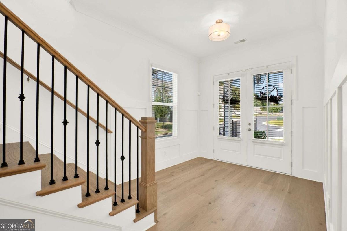 233 Scottsdale Drive Marietta - 2