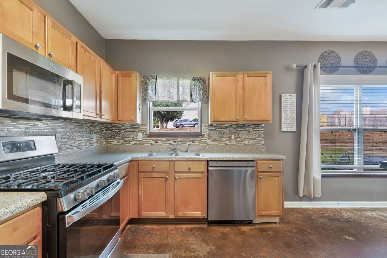 410 Blackwood Lane Suwanee - 23