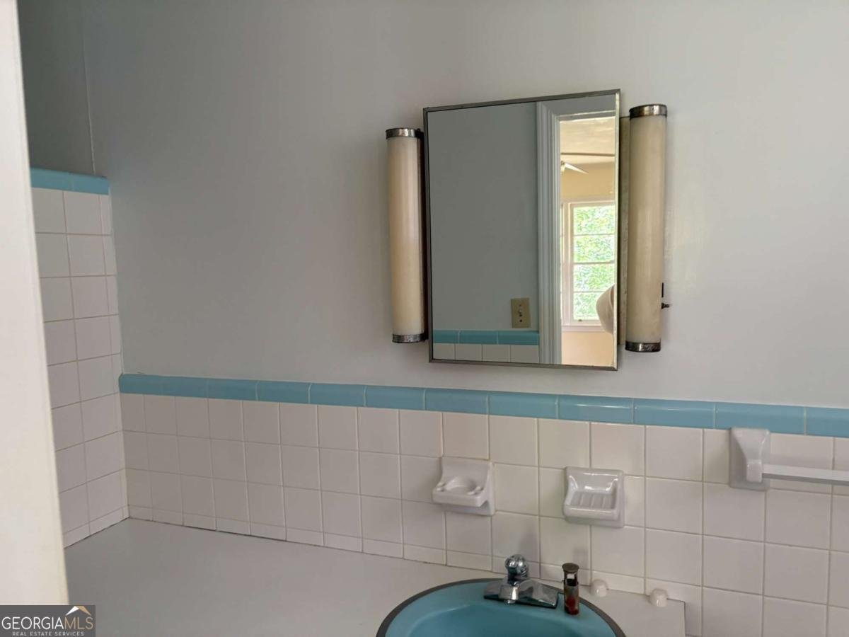 180 4th Street Colbert - 8