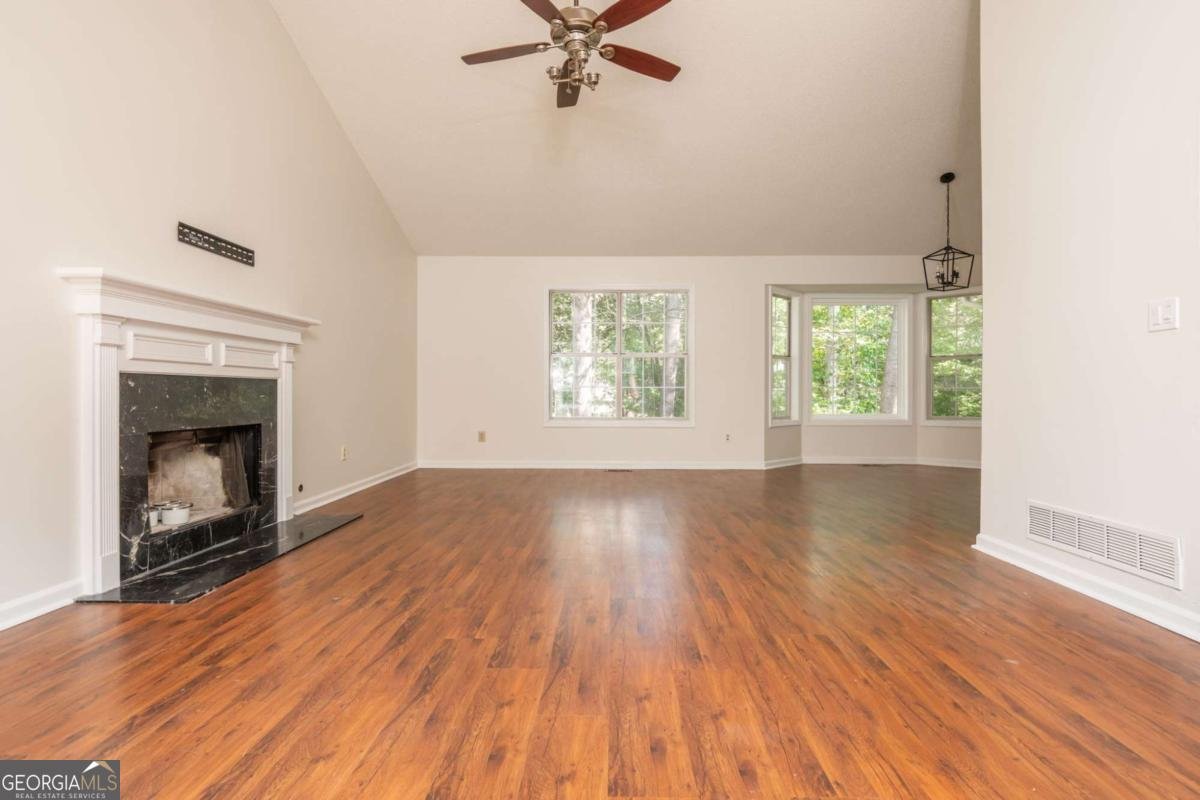 706 Rose Creek Bluff Woodstock - 10