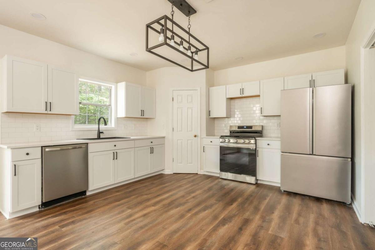 706 Rose Creek Bluff Woodstock - 25