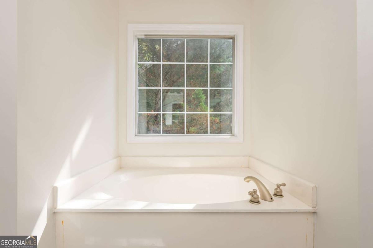 706 Rose Creek Bluff Woodstock - 31