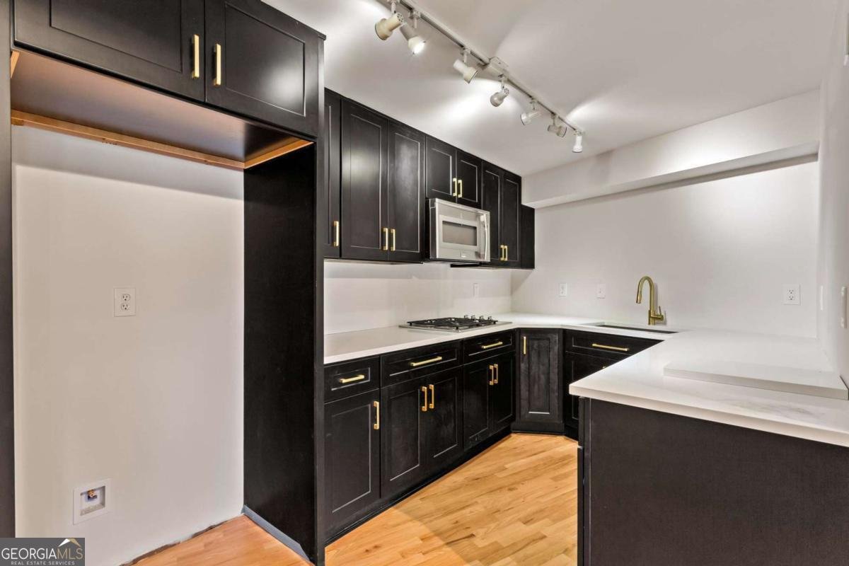 120 Laurel Drive Atlanta - 43