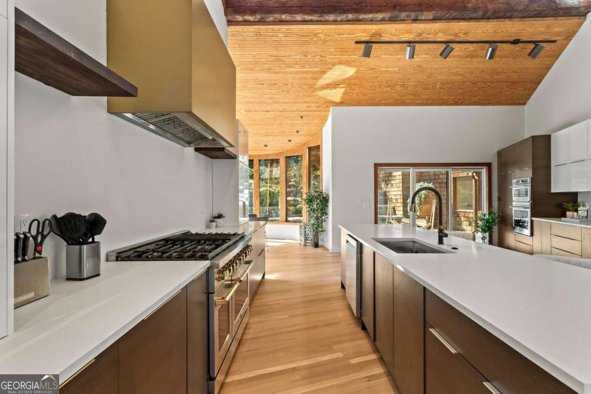 120 Laurel Drive Atlanta - 6