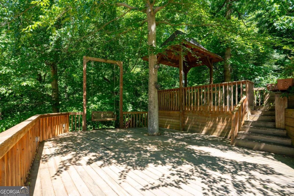 120 Laurel Drive Atlanta - 66