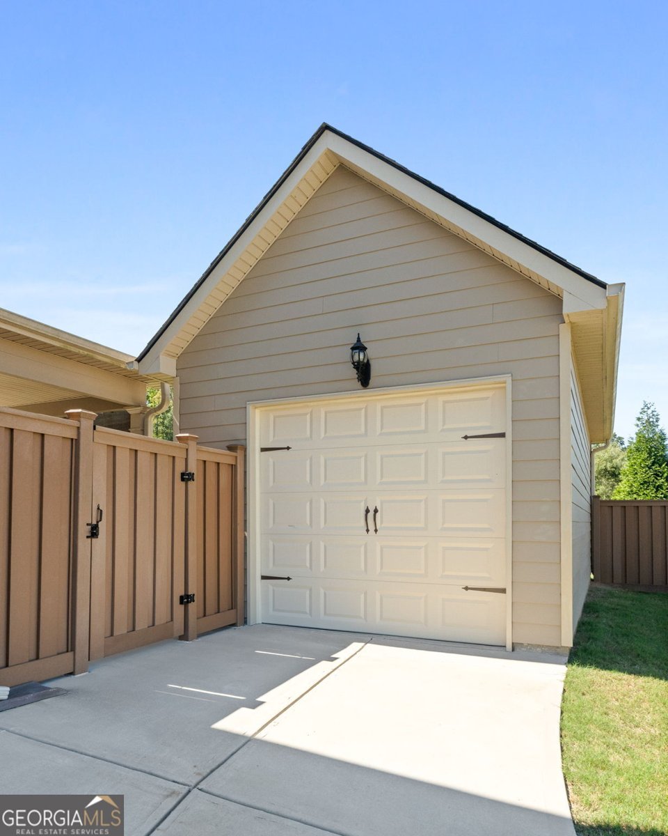 102 Morgan Farm Drive Senoia - 24