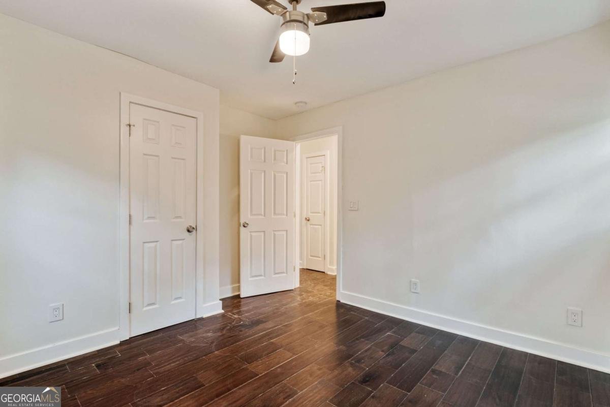 4084 Longview Drive Atlanta - 23
