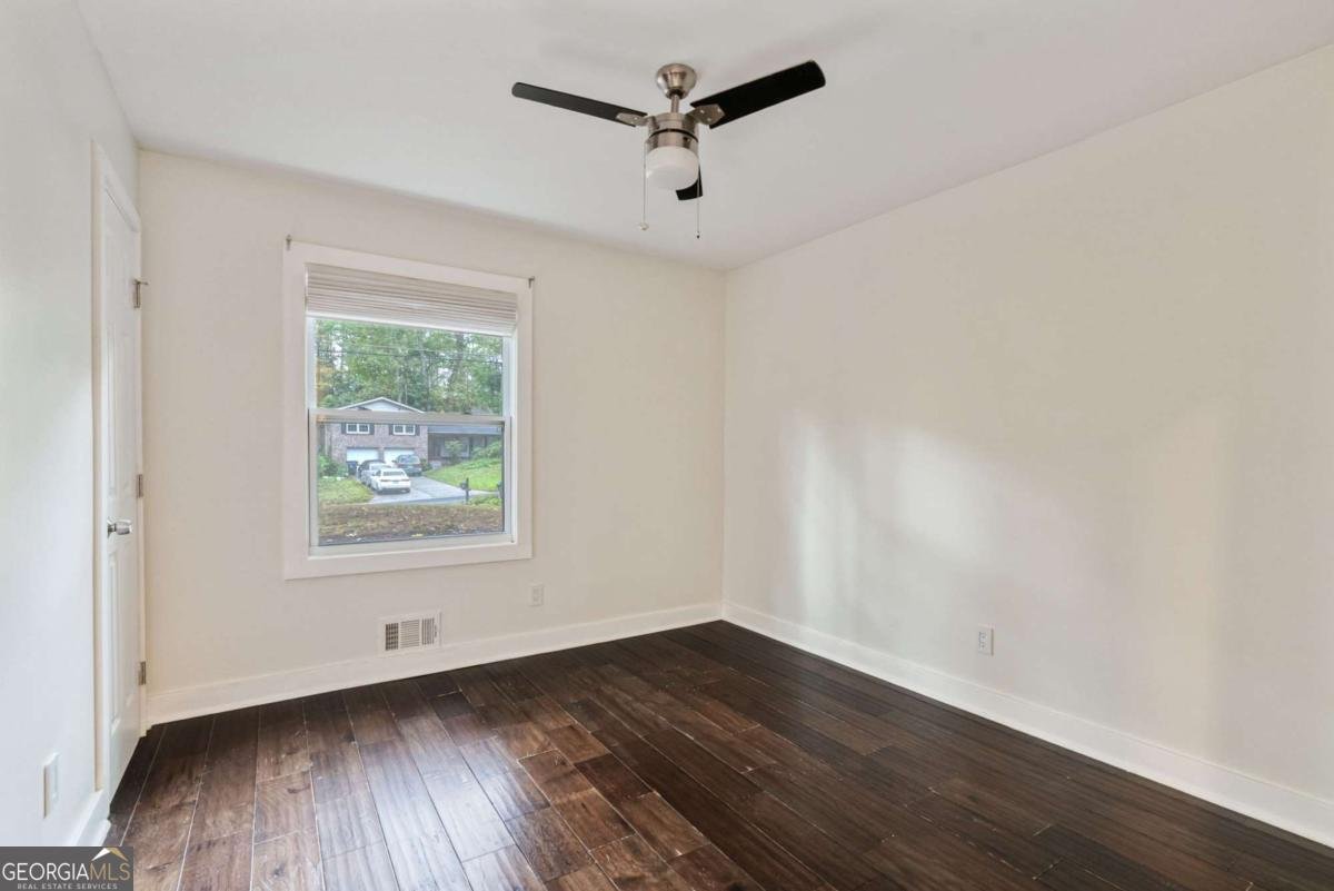 4084 Longview Drive Atlanta - 25