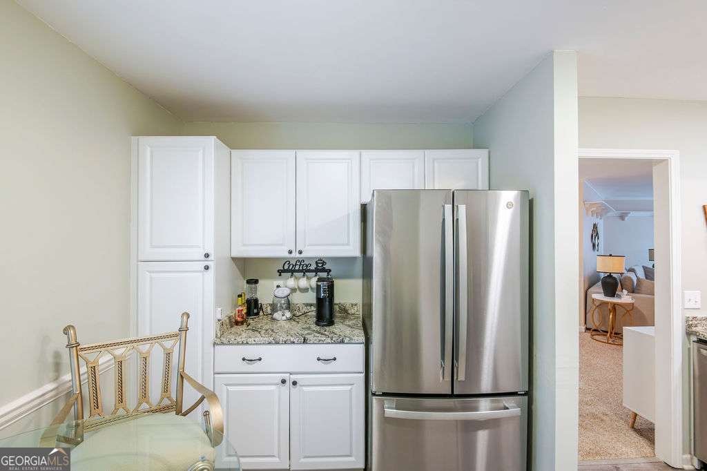 307 Hollyfax Circle Atlanta - 8