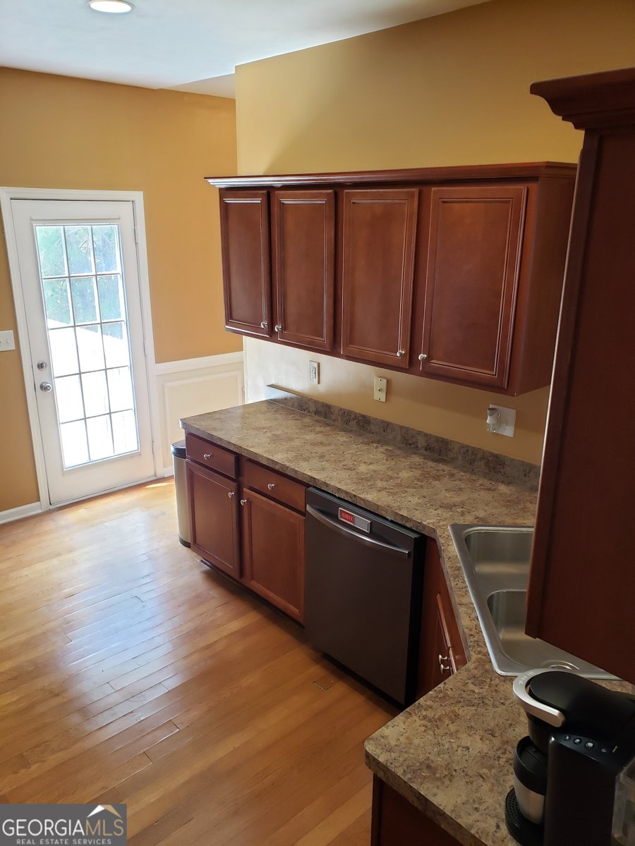 605 Dot Drive Atlanta - 20