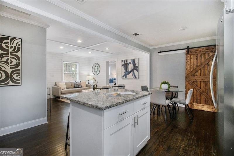 3184 BLUEBIRD Decatur - 12