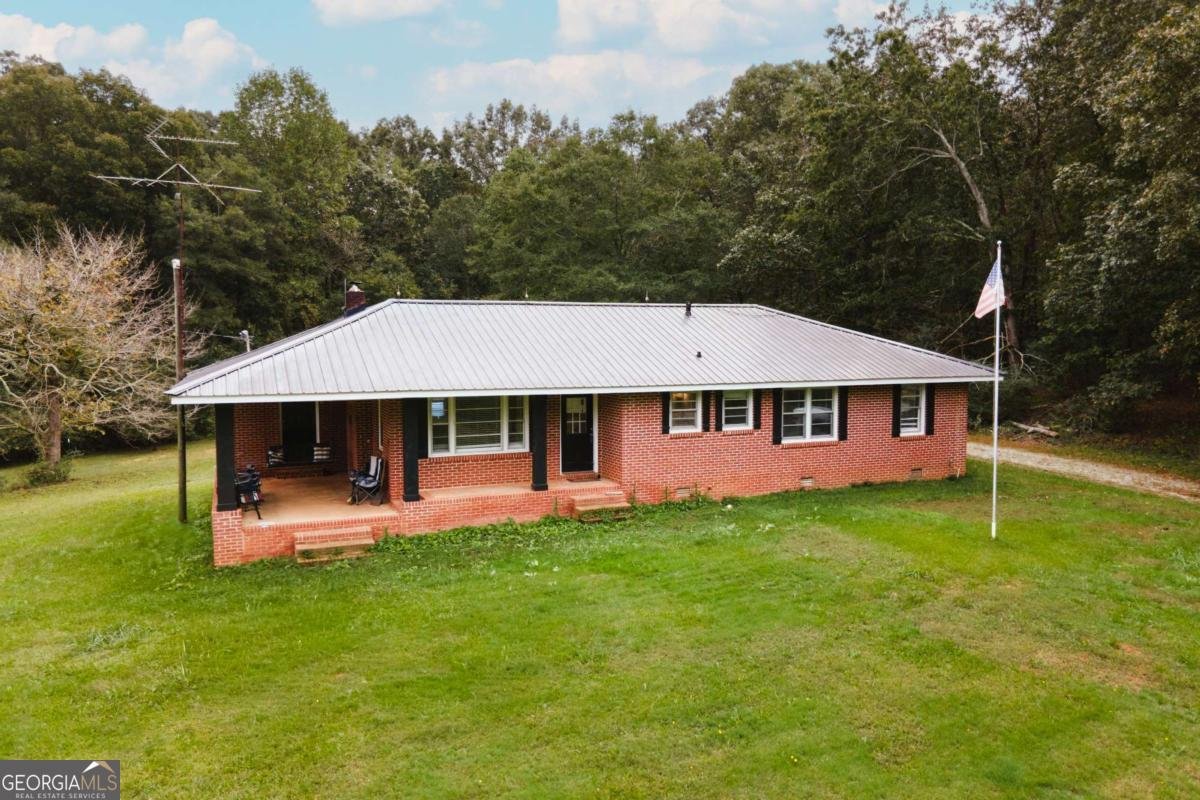 266 Water Oak Road Danielsville - 37