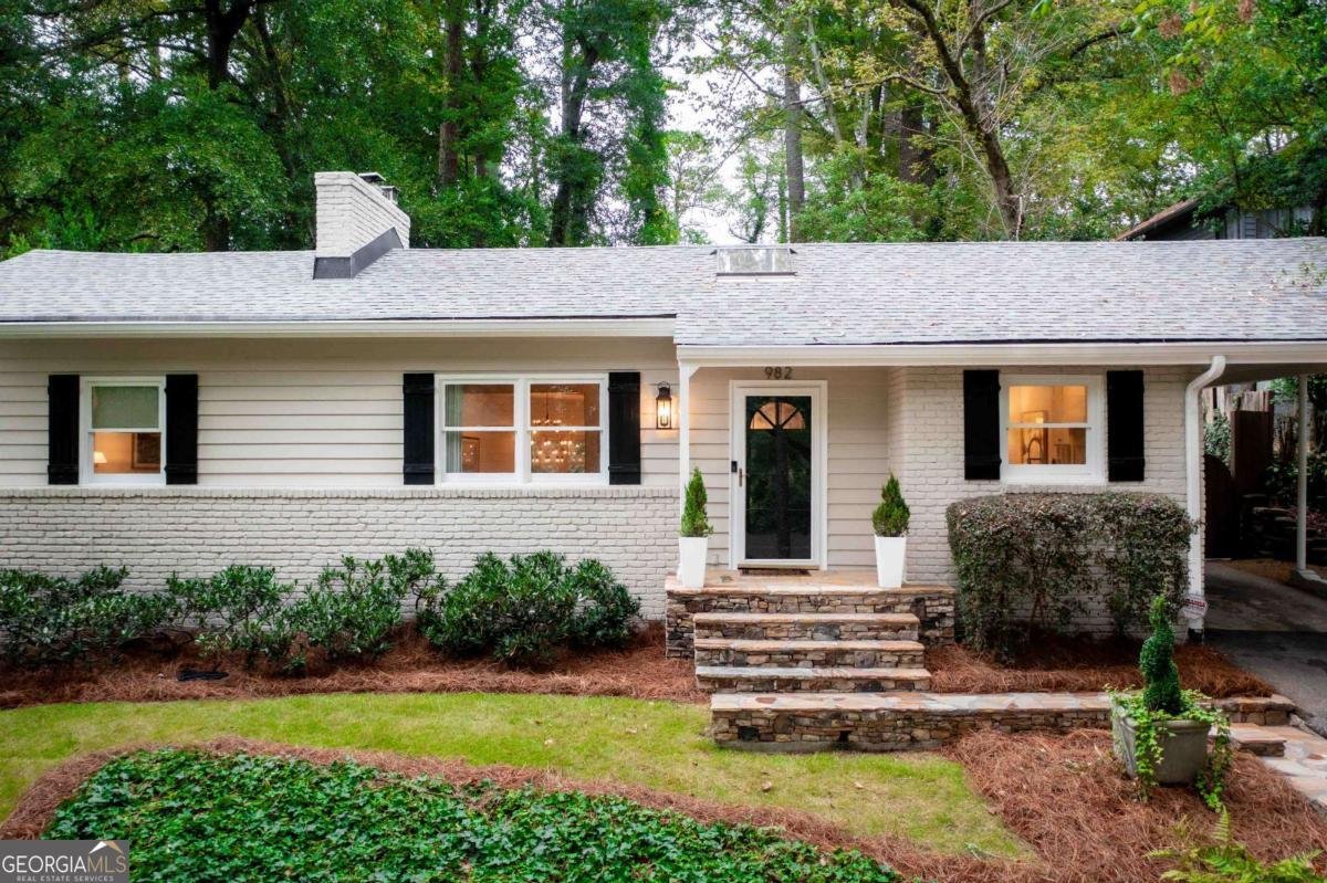 982 Cardova Drive Atlanta - 1
