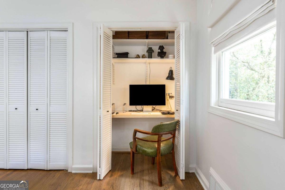 982 Cardova Drive Atlanta - 32