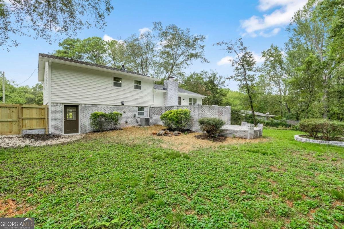 1050 Tanglewood Trail Woodstock - 11